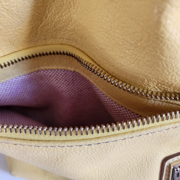 Dooney & Bourke bag - Picture 14 of 17